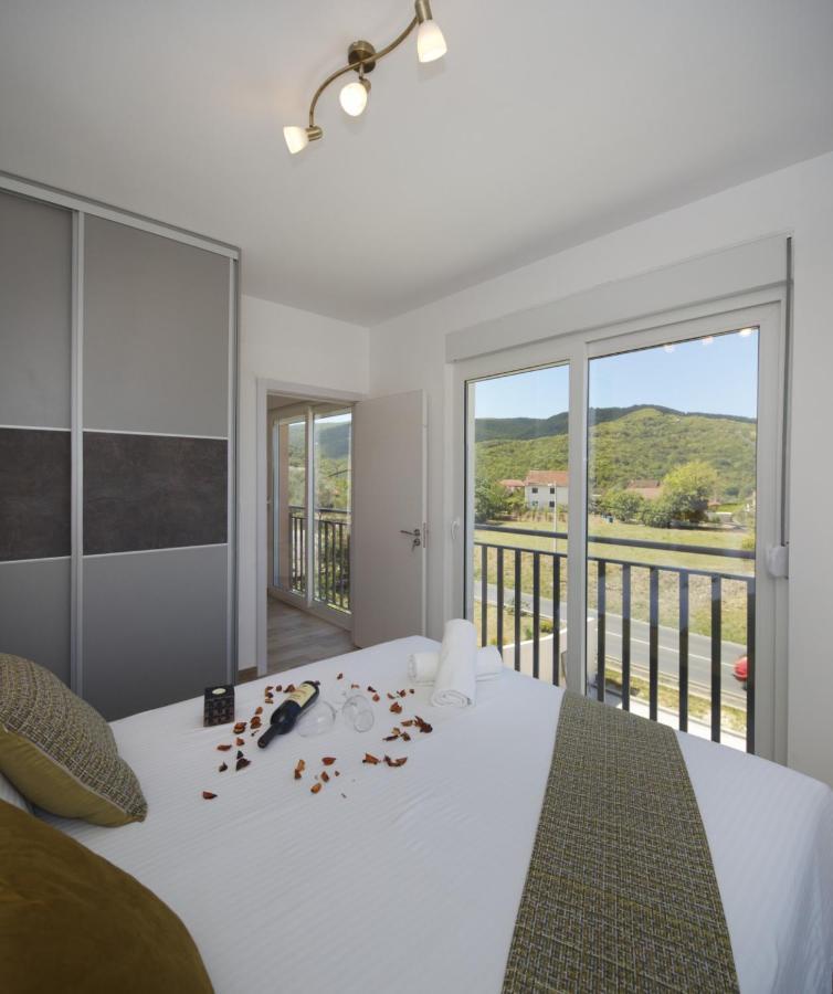 Apartments Step Kotor Luaran gambar